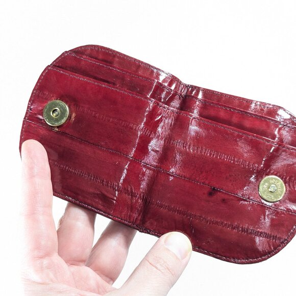 Burgundy eel skin coin wallet key chain made in Korea - Picture 3 of 7